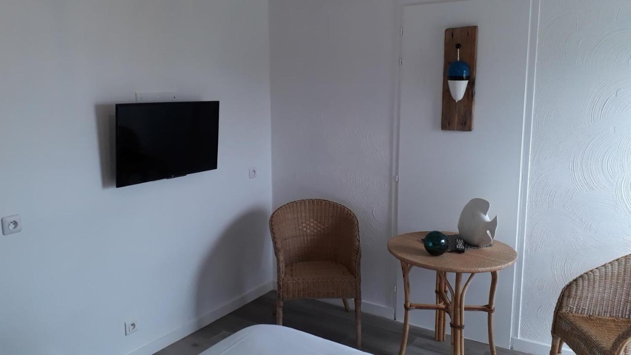 Hotel Les Esseppes L'Epine  Eksteriør bilde
